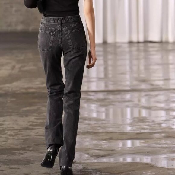 NWT ZARA HIGH RISE BOOTCUT ZW COLLECTION JEANS SIZE 28 (US 6) | GRAY/BLACK - Picture 3 of 8